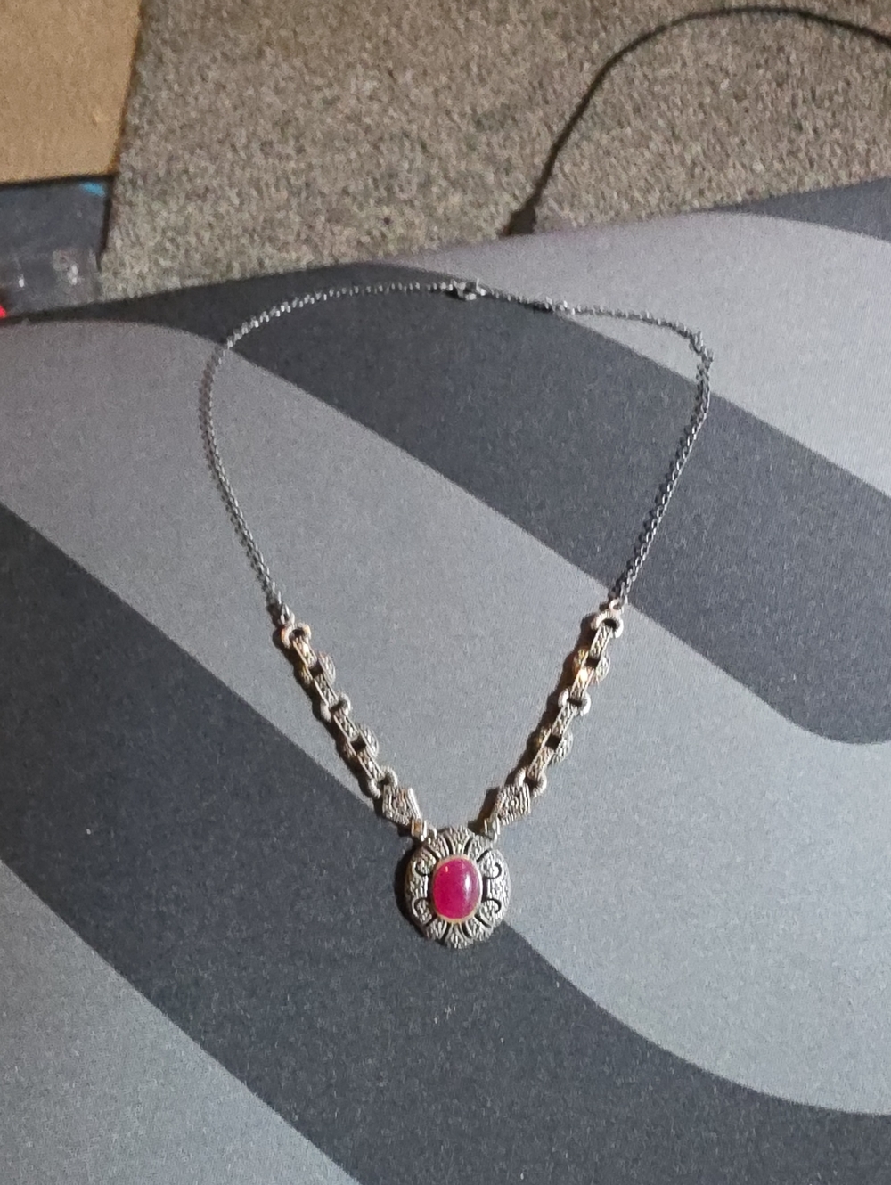 Vintage-Inspired Silver Necklace with Pink Stone Pendant